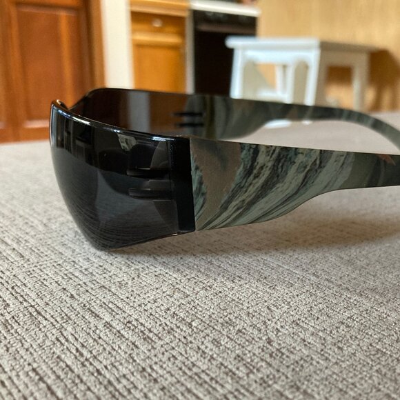 Camo Frame with Gray Lens Biker Style Sunglasses - Brand New - Picture 12 of 14